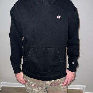 Champion Reverse Weave Black Sweatshirt